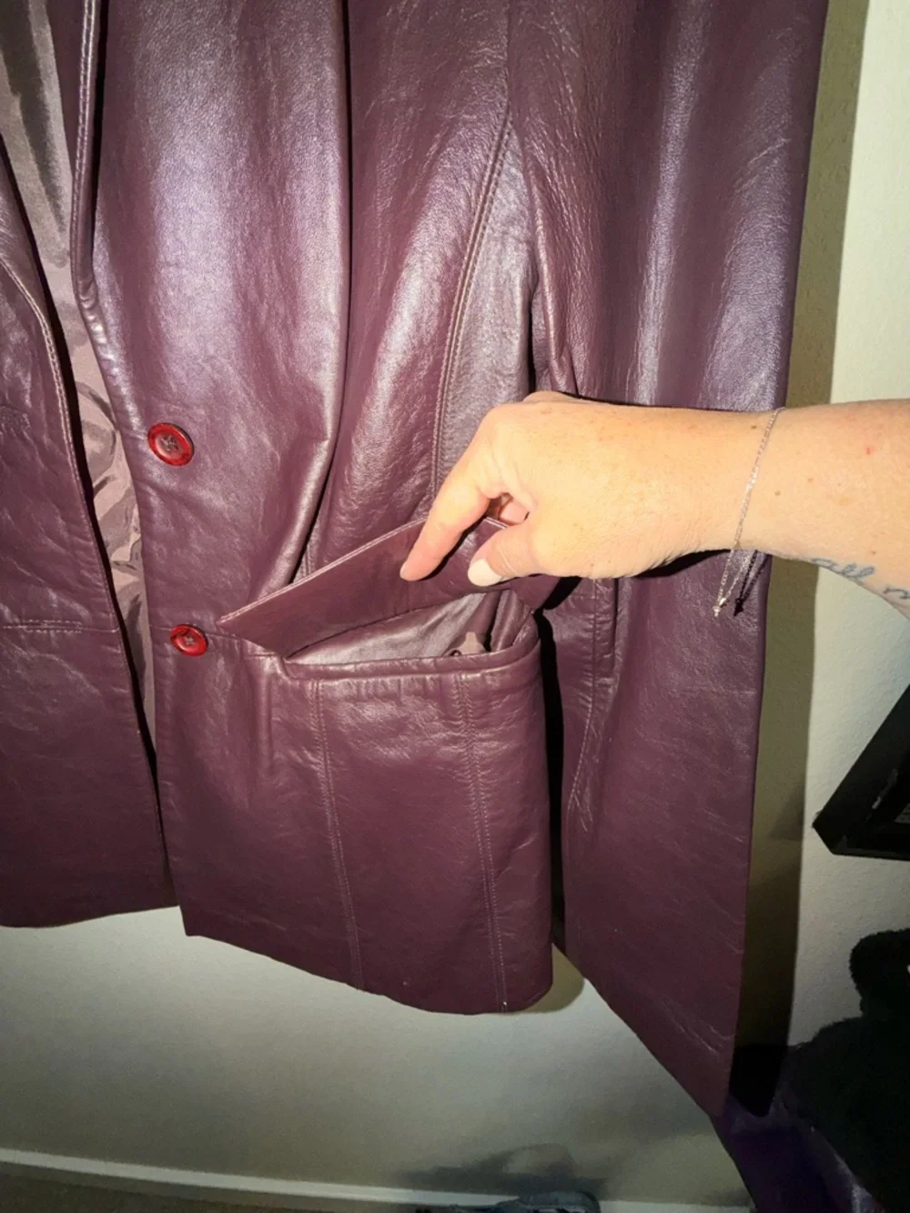 Vintage Women’s Burgundy Leather Blazer Jacket-Size M - Picture 2 of 6